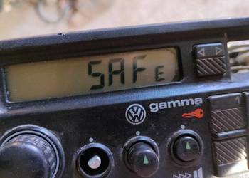 Radio Samochodowe VW Gamma (Oldschool) , Uszkodzone/Na Części