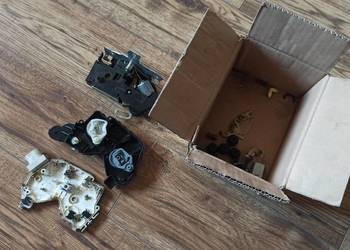 Zamek tylny tył klapy drzwi bagażnika Land Rover Freelander I 97-03r