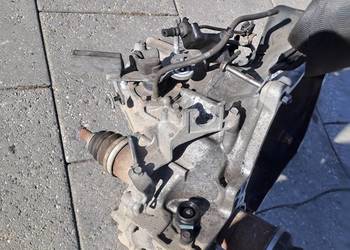 Honda Jazz II City 1.3 iDSi skrzynia biegów kod SWLM