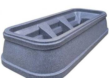 Obudowa plastikowa imitacja granitu.