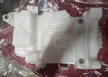 AUDI A3 8V SEAT ATECA ZBIORNICZEK SPRYSKIWACZY 5Q0955453AM 5Q0955453BA