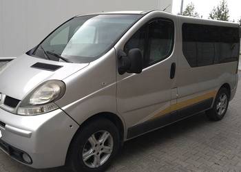 renault trafic 2.5 diesel 7 osobowy klima renault trafic 2.5 diesel 7 osobowy klima