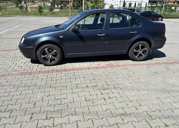 Volkswagen Bora 2005r
