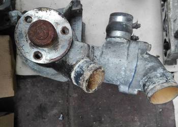 Mercedes W124 W201 190 124 pompa wody termostat 2,6 3,0 M103