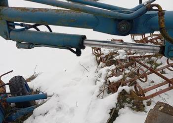 Siłowniki hydrauliczne od ładowacza