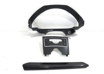 LISTWY DEKOR MERCEDES W212 Sedan/Limuzyna 09-16 WYKOŃCZENIE