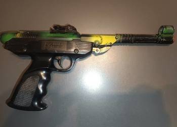 Zabawka z PRL pistolet Condor