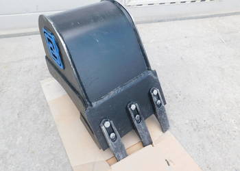 nowa łyżka 30 cm do 1,8 t Kubota  Terex  Cat Bobcat Volvo  case