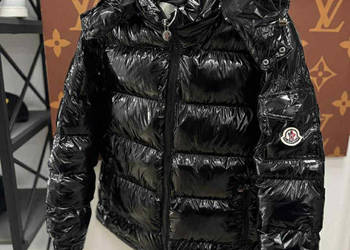 Sprzedam kurtke Moncler