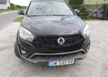 Ssang young Korando Saphire SUV