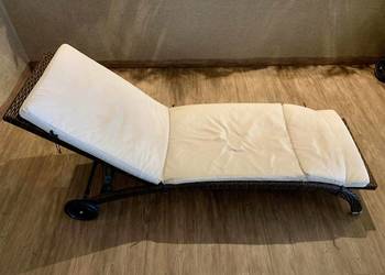 Leżaki typu RATAN + stoliki