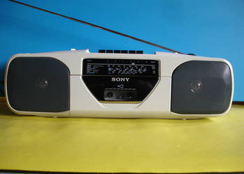 Radiomagnetofon SONY CFS-201L