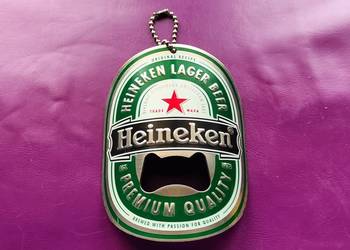 Kolekcjonerski otwieracz do butelek z logo ''HEINEKEN''