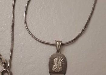łańcuszek srebrny z medalikiem