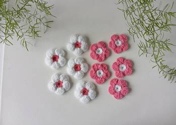 Szydełkowe kwiatki 5,5 cm