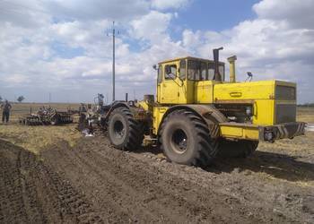 Części do ciągnika Kirowiec K700