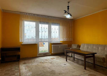 Mieszkanie 63,32 m2, 3 pokoje ,loggia, do remontu