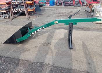 Podnośnik na tył ciągnika z widłami lub łyżką 80cm.