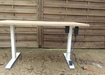 Biurko ELZAP 140x70 elektrycznie regulowana wysokość blatu