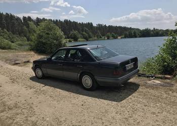 Ładny  mercedes 124 / e klasa