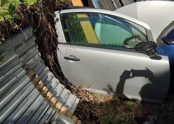 Drzwi prawe Opel Corsa D 3drzwiowe