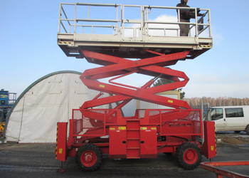 Podnośnik nożycowy zwyżka 12 m GENIE GS3384 4x4