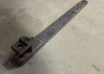 Zaczep polowy dolny (belka polowa) fendt seria 900