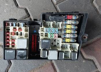 Skrzynka bezpieczników Ford C-max  3M51-14A142-AB