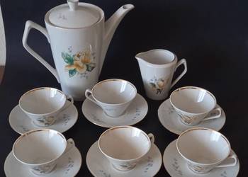 Porcelanowy Zestaw Kawowy z Chodzieży