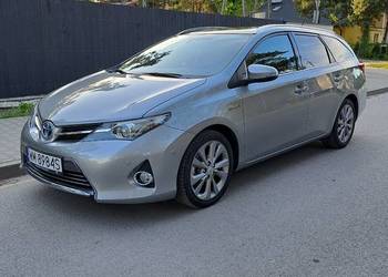 Toyota Auris Hybrid prestige panorama dach navi