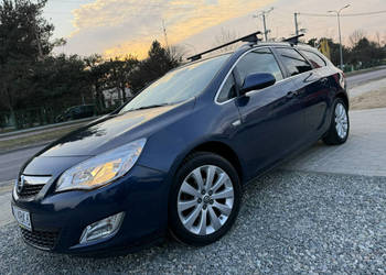 Opel Astra Opel Astra IV 1.4T 2011r Klimatyzacja Reling Zarejestrowana Ser…