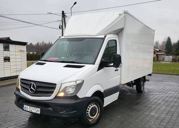 Mercedes Sprinter kontener z windą