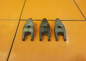 OPEL ASTRA J MERIVA B 1.6 CDTI 16r 110KM B16DTL mocowanie stopka wtrysku