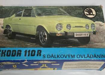 Czechosłowacja samochód zabawkowy Skoda 110R Ites na kabel w oryginale