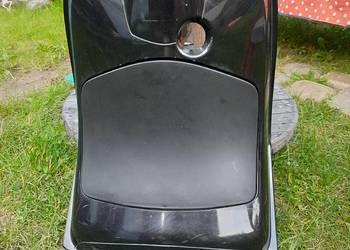 Piaggio vespa LX 125 kokpit schowek
