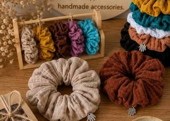 Ręcznie szyte gumki Scrunchies Oversize – Muślinowe – Delikatne dla włosów!