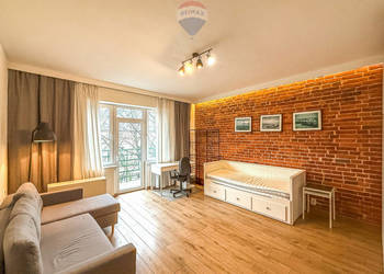 Kawalerka z balkonem po remoncie blisko Fuzji