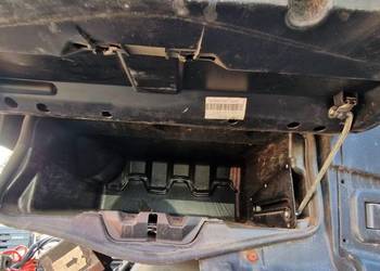 SCHOWEK KABINY PRAWY DOLNY OE 58015407941 IVECO STRALIS