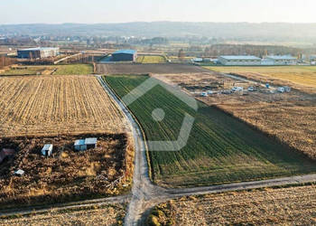 Działka z WZ - 10 arów - Krasne