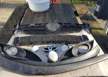 toyota auris I grill, ślizgi, kratka, halogen, hokej, 