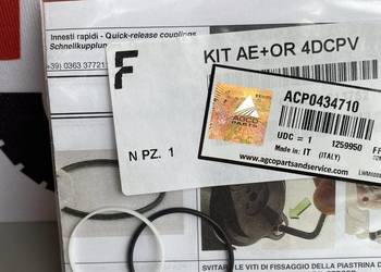 Zestaw uszczelek gniazda Massey Ferguson ACP0434710 ORYGINAŁ AGCO