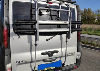 Vivaro Trafic  Bagażnik na klapę Thule BackPac