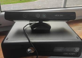 Xbox 360 Slim + Kinect – sprawny zestaw