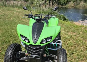 Quad kawasaki kfx 700