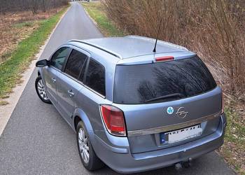 Sprzedam Ładnego Opla Astre H1.7 Diesel 2005r