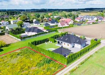 Działka budowlana 1300m2, WZ bezterm., Media, Kolej, Lokalizacja Miasto.