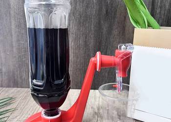 Dozownik Dystrybutor do butelkowanych napoi i wody