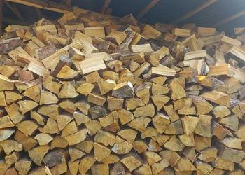 DREWNO SOSNOWE SEZONOWANE