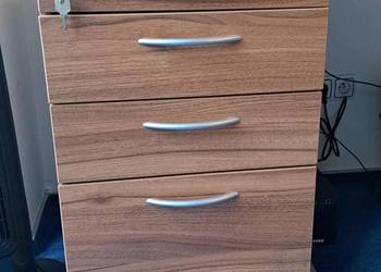 kontenerki różne wielkości 4 szt