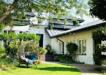 Sprzedam dom wolnostojący 380m2 Łomianki Gościńcowa